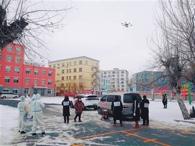 面对疫情无人机应用大展身手(图1) 面对疫情无人机应用大展身手(图1)